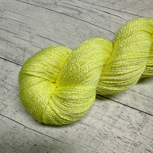 Bébé Jaune Fluo