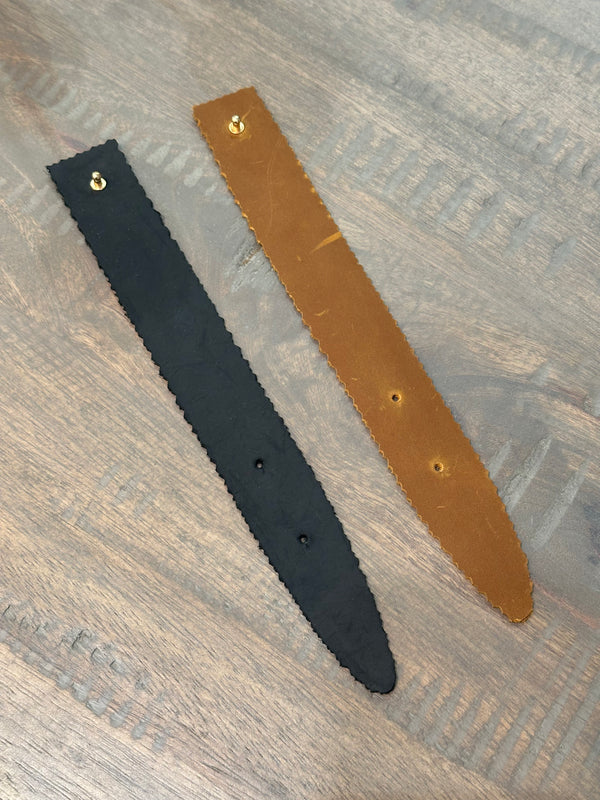 ATTACHE CHÂLE