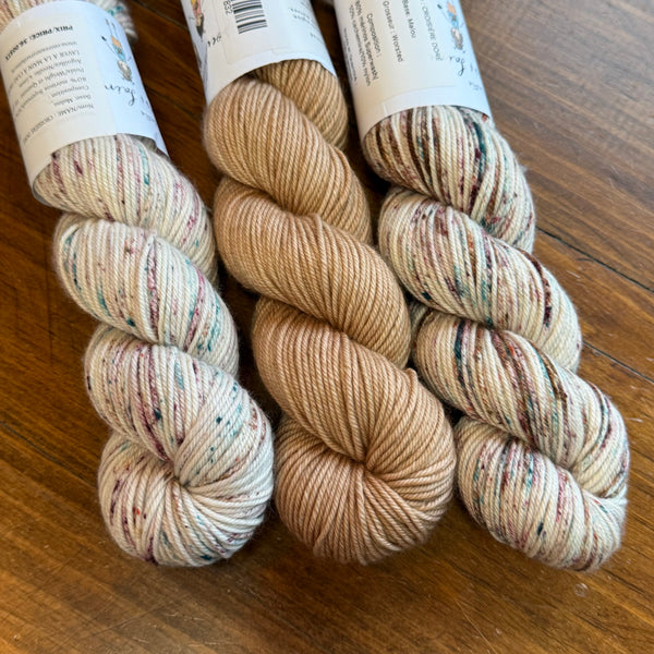 MALOU WORSTED  EN LOT