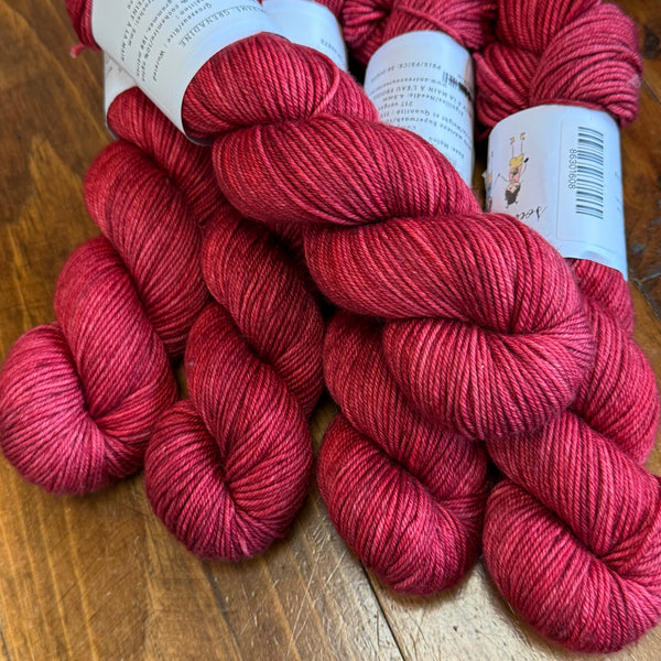 MALOU WORSTED  EN LOT