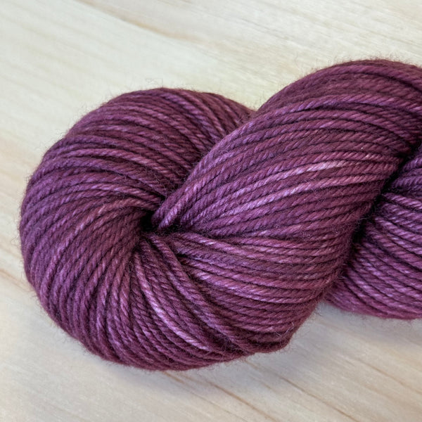 Rafale – Tuque par Nathalie Bergeron