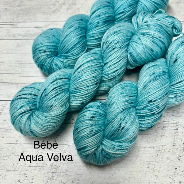 Bébé Aqua Velva (Bulky)