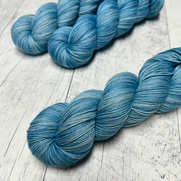 Bébé Perle Royale (Worsted)