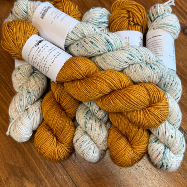 MALOU WORSTED  EN LOT