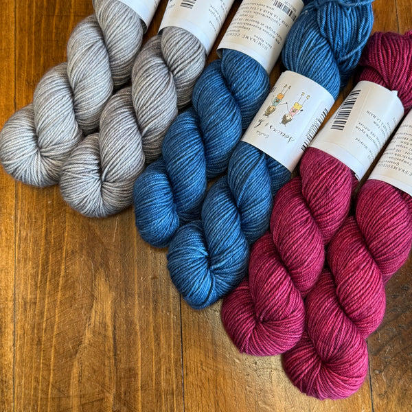 MALOU WORSTED  EN LOT