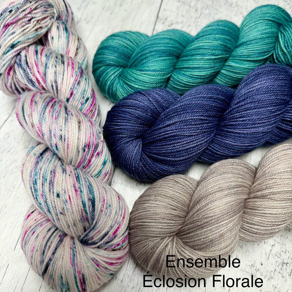 Éclosion Florale (Worsted)