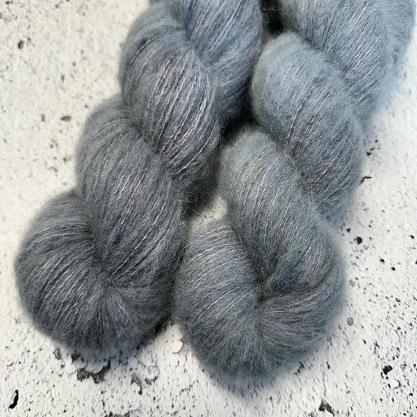 Bleu Cendre (Lace)