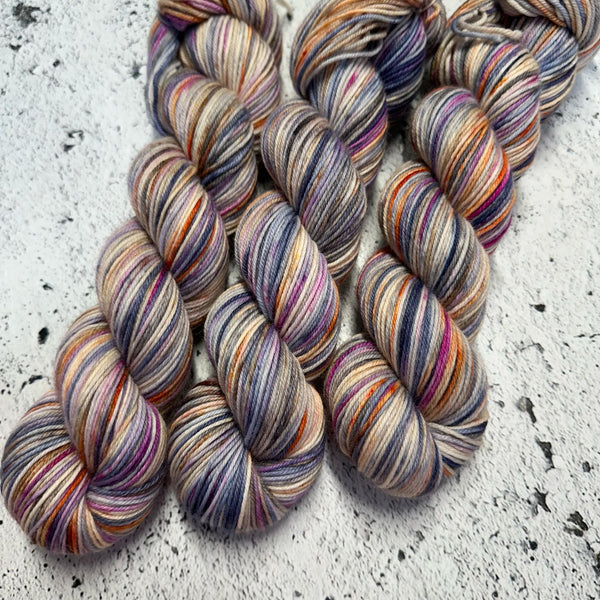 Lanterne (Worsted)