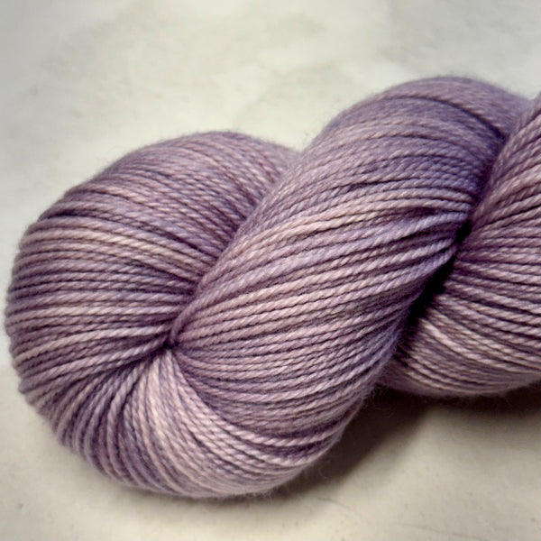 VOILE DE LILAS *