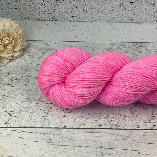 Bébé Rose fluo (Worsted)