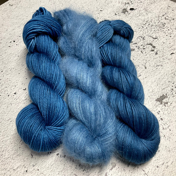 Cosmos (Worsted)