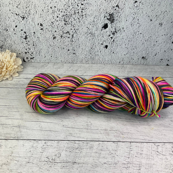 Black & Fluo (Worsted)