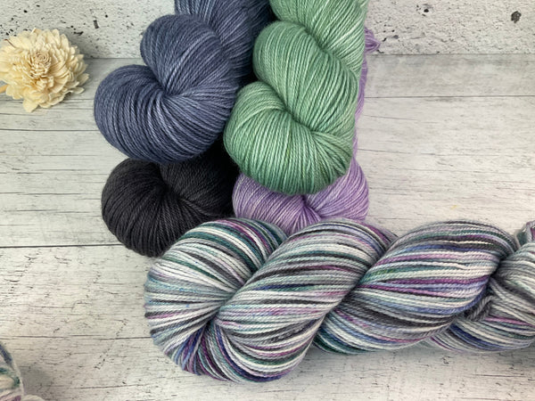 Grappe de Lupin (Worsted)