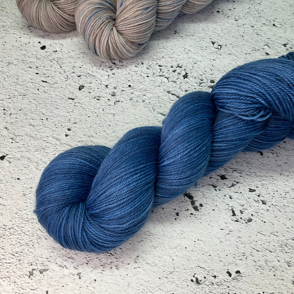 Cosmos (Worsted)