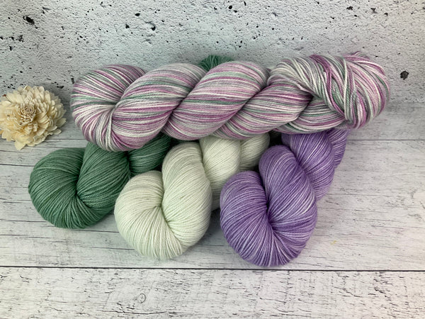 Fleur Misère Zébrée (Worsted)