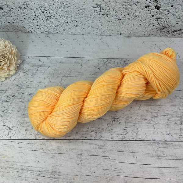 Bébé Orange Fluo (Worsted)