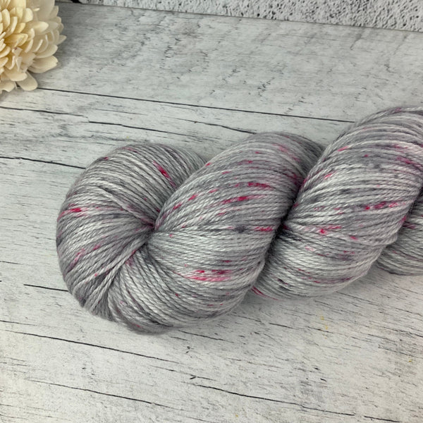 Rosi-Gris (Worsted)