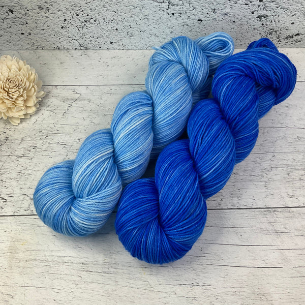 Bleu Flash (Worsted)