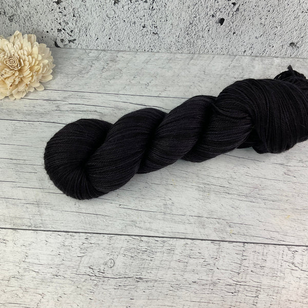 Noir (Worsted)