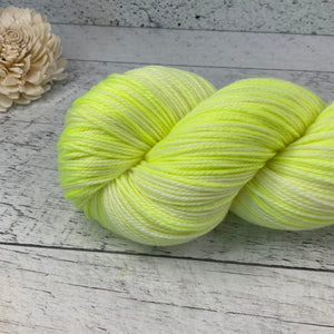 Bébé Jaune Fluo