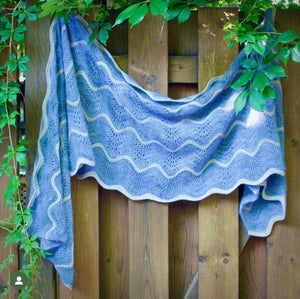 Ensemble patron Wells Beach Shawl